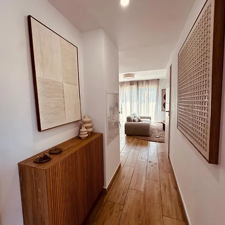 Semesterbostad Maison Neuve Golfe De Saint Tropez